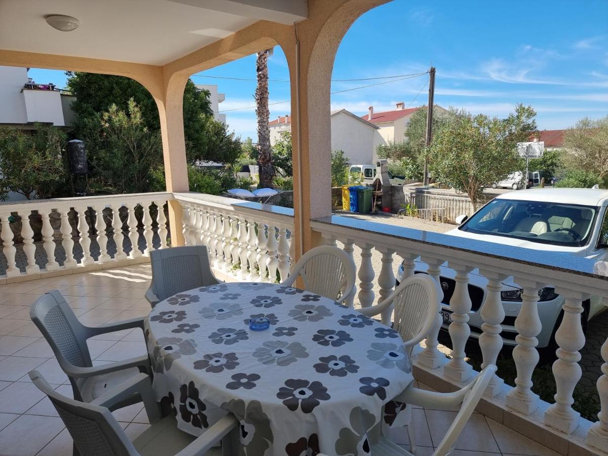 Apartments Harmony Novalja Exterior photo